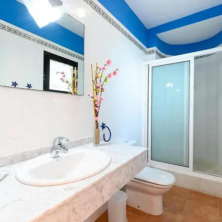 Solarium With Pool In Playa Blanca Villa *