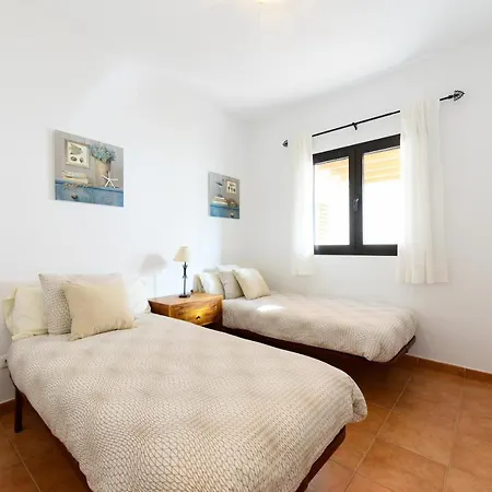 Solarium With Pool In Playa Blanca Villa